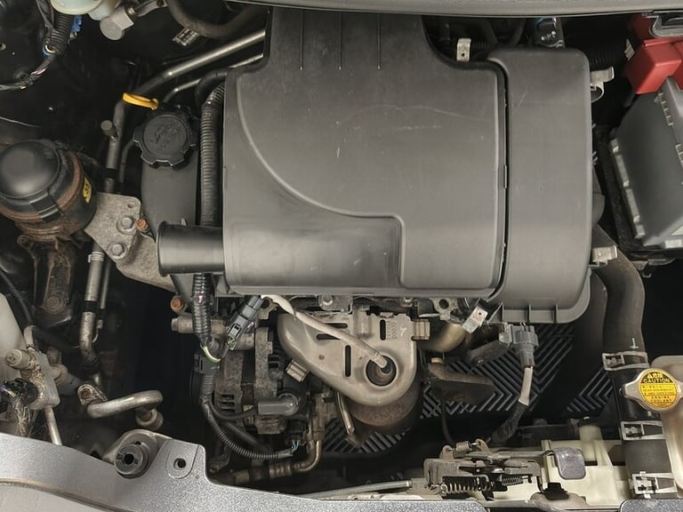 2009 Toyota Yaris VVT-i TR Hatchback Petrol Manual