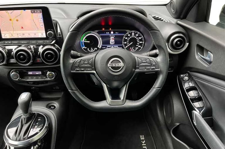 2022 Nissan Juke 1.6 HYBRID PREMIERE EDITION 5DR AUTO Hatchback Hybrid Automatic