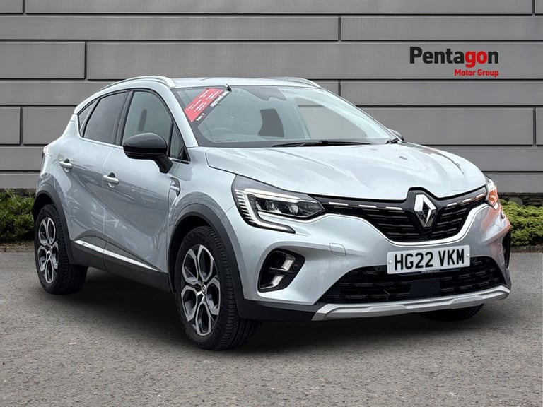 image for Renault Captur 1.3 Tce Se Edition Suv 5dr Petrol Edc Euro 6 s/s 140 Ps Petrol