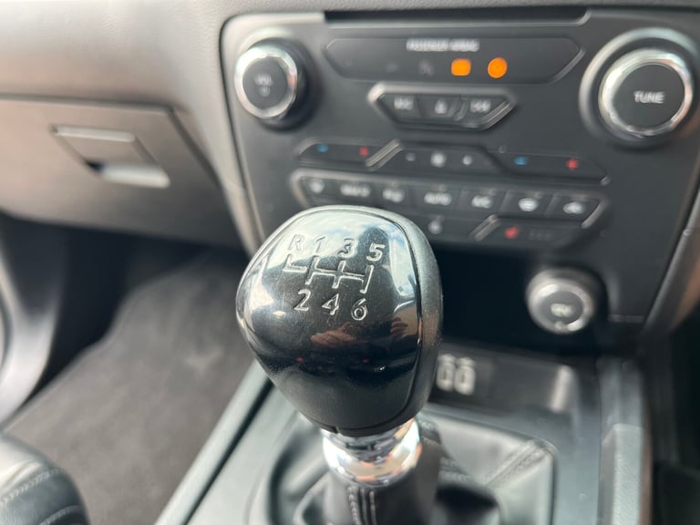 2020/70 Ford Ranger 2.0 EcoBlue Limited D/C 4X4 213ps Pickup