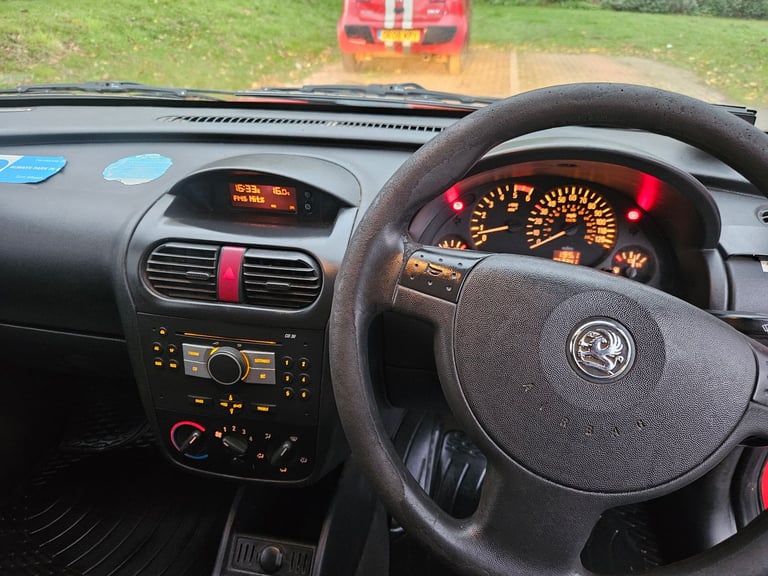 VAUXHALL COMBO 1.3 ECONOMY MODEL LOW MILEAGE 63K FULL SERVICE HISTORY 