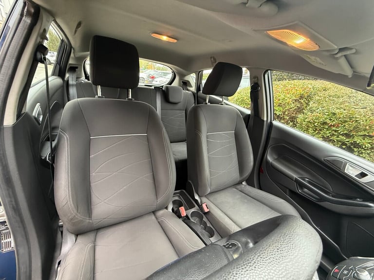 2014 Ford Fiesta 1.25 Style 5dr HATCHBACK PETROL Manual