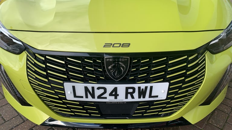 2024 Peugeot 208 1.2 HYBRID GT Hatchback 5dr Petrol Hybrid e-DSC6 Euro 6 (s/s) (136 ps) Hatchback...