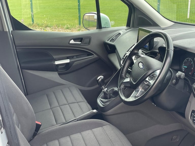 2022 Ford Transit Connect 1.5 250 EcoBlue Limited L2 Euro 6 (s/s) 5dr PANEL VAN Diesel Manual