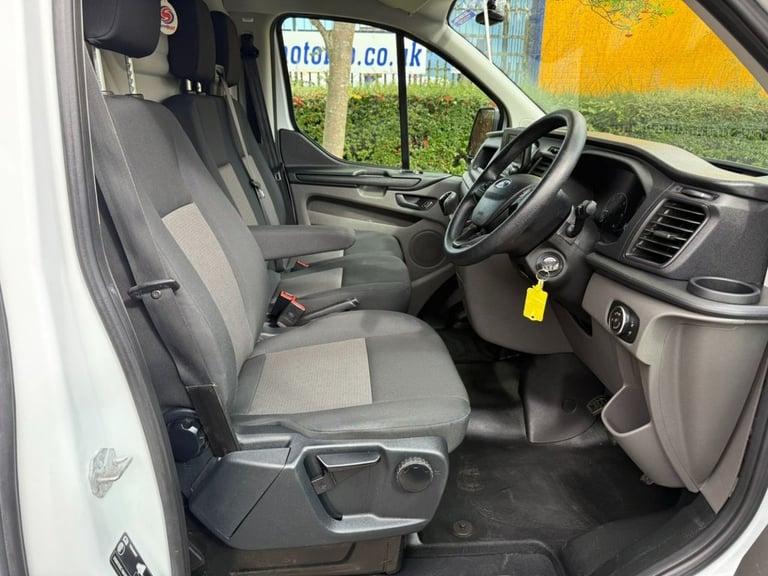 2020 Ford Transit Custom 2.0 300 EcoBlue Leader Panel Van [ Low Miles ] L1 H1 Euro 6 (s/s) (105 p...
