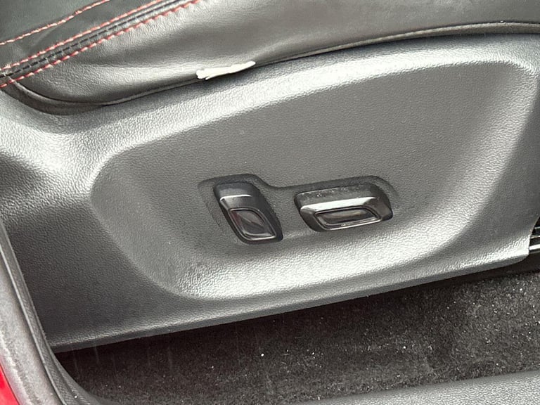 2022 MG MG ZS 72.6kWh Trophy Long Range SUV 5dr Electric Auto (156 ps) SUV ELECTRIC Automatic