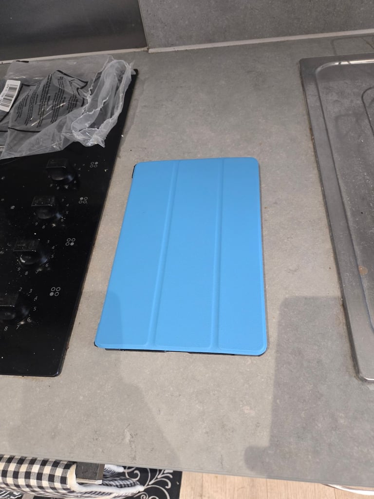 Fantastic and brand new blue iPad case