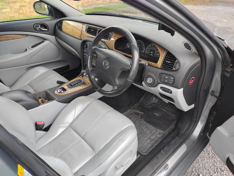 CLASSIC JAGUAR S TYPE SPORT 2.5 PETROL 2003 LONG MOT SERVICE HISTORY DRIVES PERFECTLY GOOD CONDITION