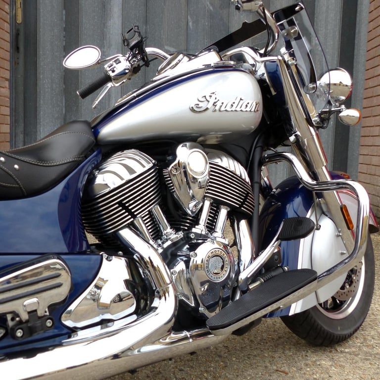 Immaculate 2017 Indian Springfield Chief – Fully loaded- One Owner- Full History