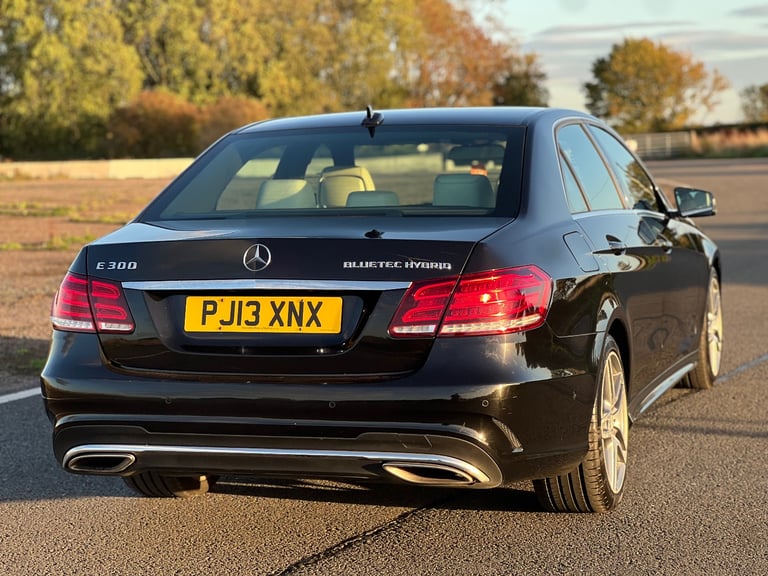 Mercedes-Benz, E CLASS, Saloon, 2013, Semi-Auto, 2143 (cc), 4 doors