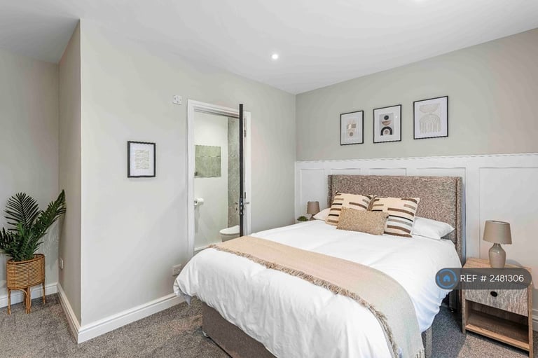 1 bedroom in Valley Road, Ipswich, IP1 (#2481306)