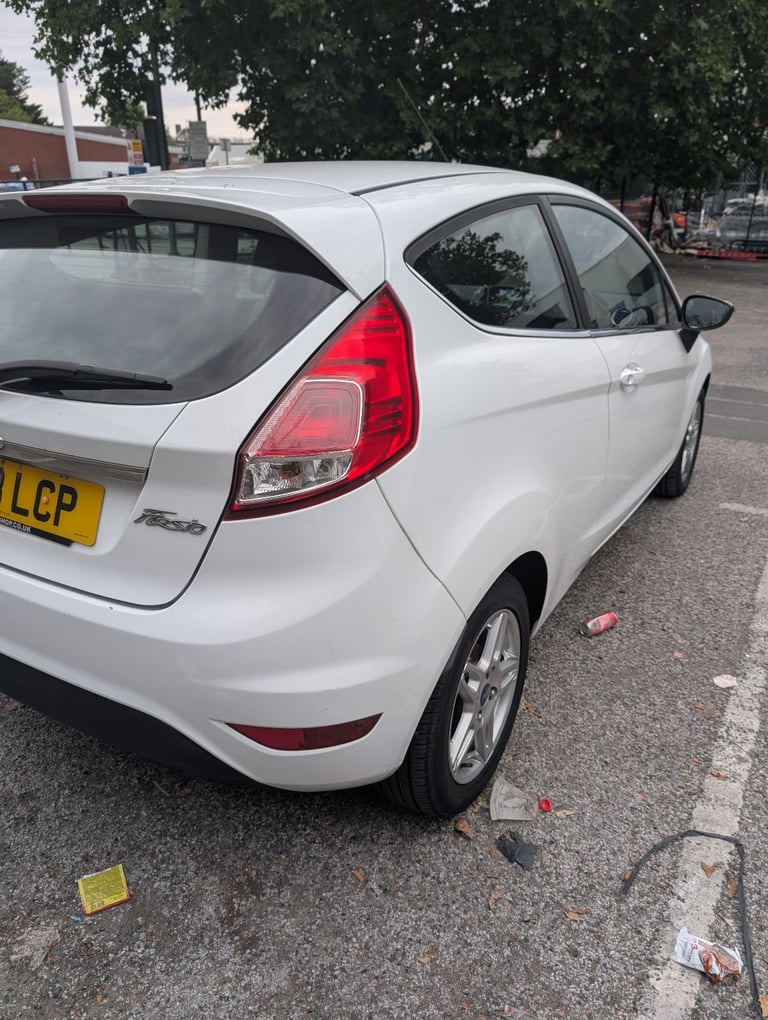 Ford, FIESTA, Hatchback, 2013, Manual, 998 (cc), 3 doors