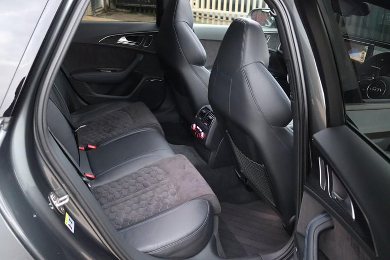 Audi RS6 Avant 4.0 TFSI V8 Performance Tiptronic quattro 2016 - STUNNING SPEC 