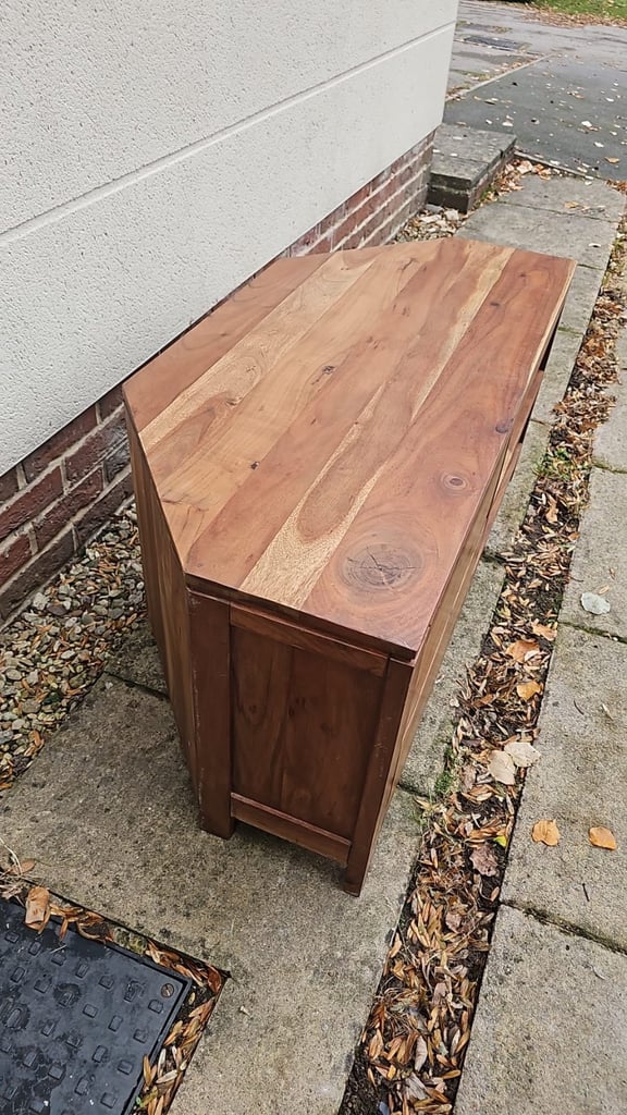 Next amsterdam tv stand 