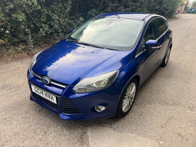 2014 Ford Focus 1.0 EcoBoost Zetec Navigator 5dr HATCHBACK Petrol Manual
