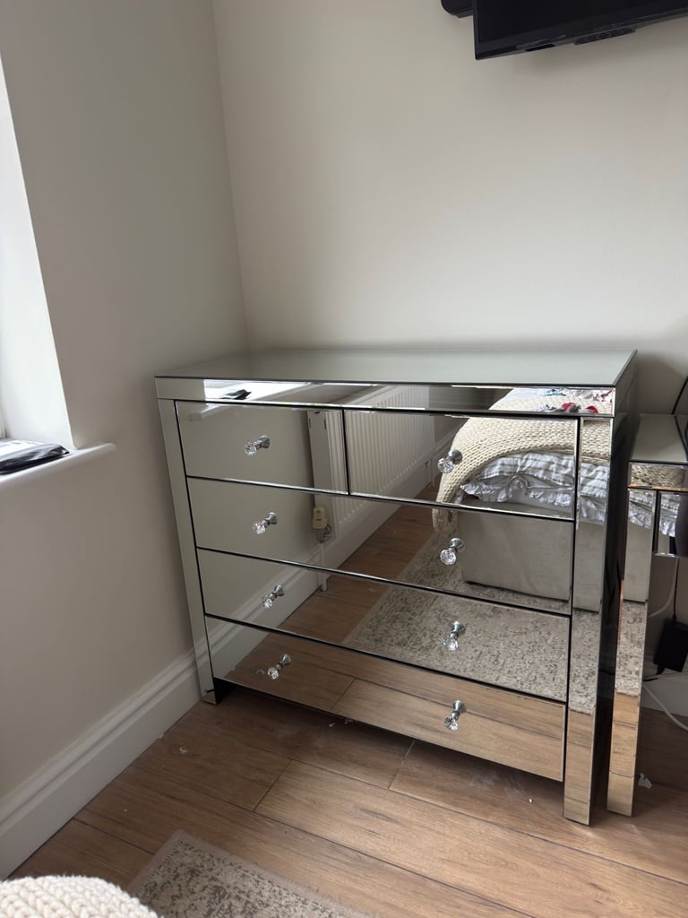image for Mirrored Bedroom Furniture