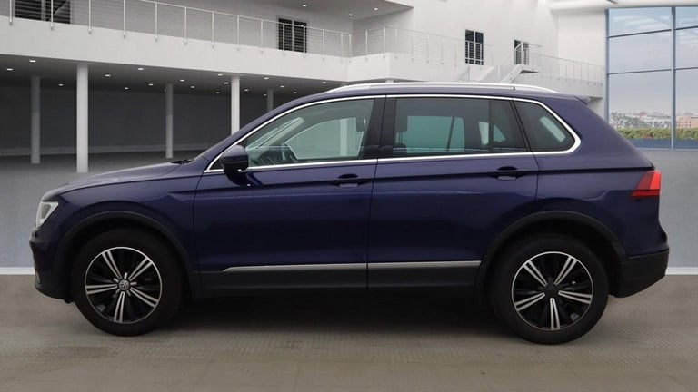 2016 Volkswagen Tiguan 2.0 TDI BlueMotion Tech SE Navigation SUV 5dr Diesel DSG 4Motion Euro 6 (s...