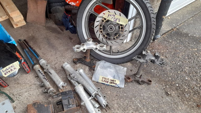 Suzuki yamaha Honda parts