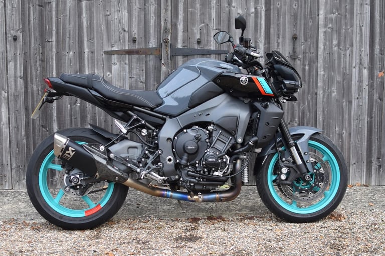 image for Yamaha MT-10 Gen 2 (5200 miles, Akra,Woolich map + more) 2022 22 * WITH VIDEO*