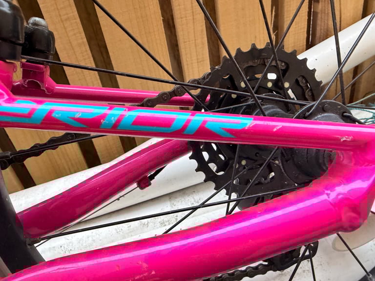 Superior Fly 20 Children’s Bike - Excellent 