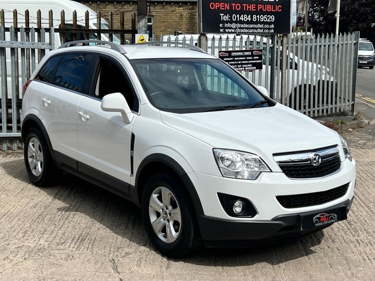 2013 Vauxhall Antara 2.4 Exclusiv 2WD Euro 5 5dr HATCHBACK Petrol Manual