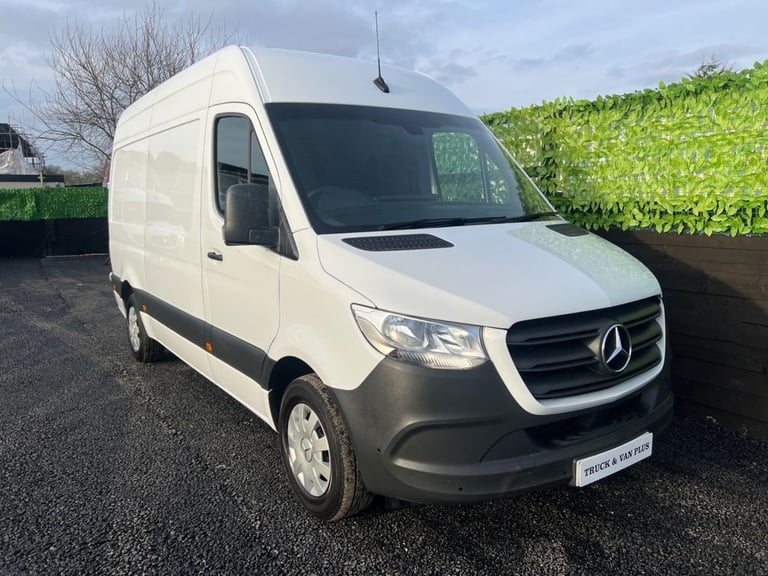 image for 2021 Mercedes-Benz Sprinter 2.0 315 CDI Premium Panel Van 5dr Diesel Manual RWD L2 H2 Euro 6 (s/s...