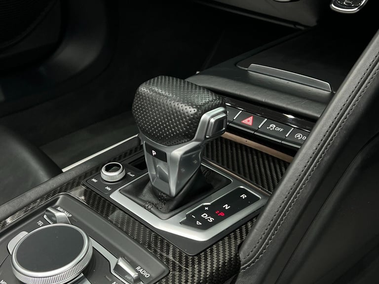  Audi R8 5.2 FSI V10 Spyder S Tronic quattro Euro 6 (s/s) 2dr Petrol Automatic