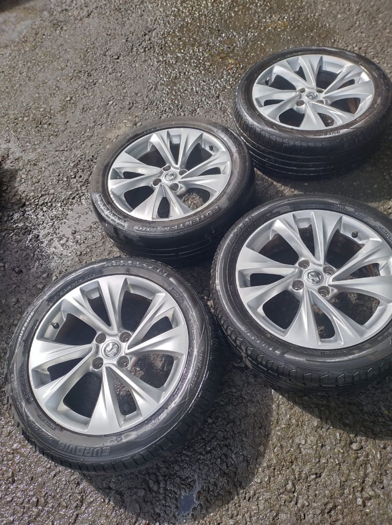 Vauxhall Crossland 17" Alloys 4x108