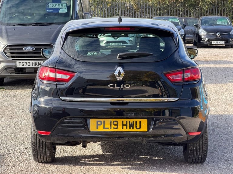 2019 Renault Clio 1.5 dCi Play Hatchback 5dr Diesel Manual Euro 6 (s/s) (90 ps) Hatchback Diesel ...