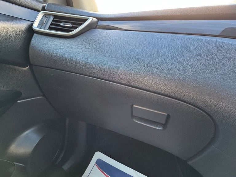 2015 15 NISSAN QASHQAI 1.6 DCI N-TEC+ SUV 5DR DIESEL XTRON 2WD EURO 6 (S/S) (130