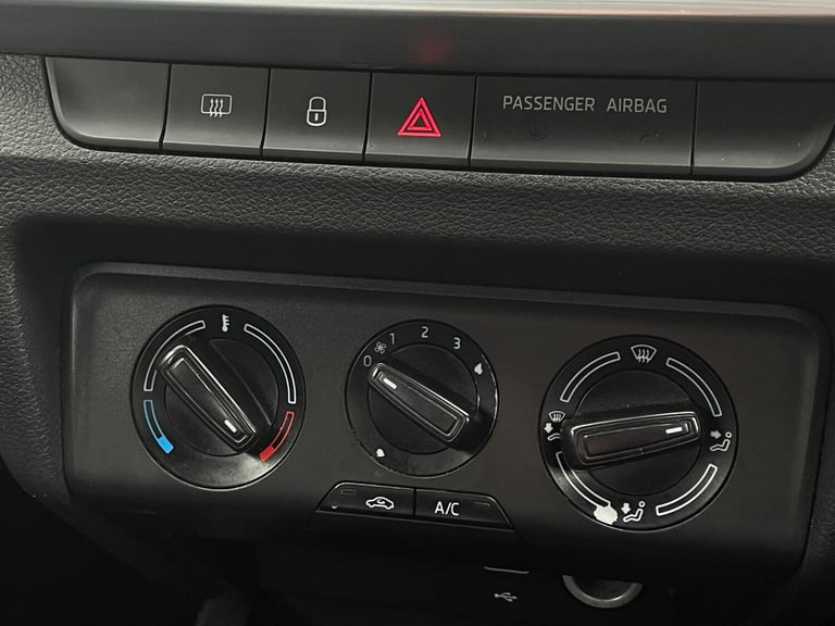 2019 Skoda Fabia 1.0 Colour Edition Euro 6 (s/s) 5dr HATCHBACK Petrol Manual