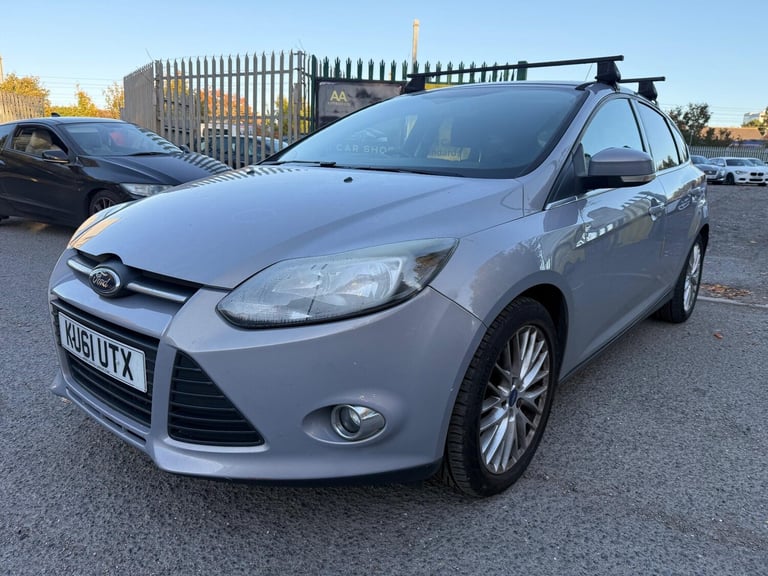 2011 Ford Focus 1.6 125 Zetec 5dr HATCHBACK PETROL Manual