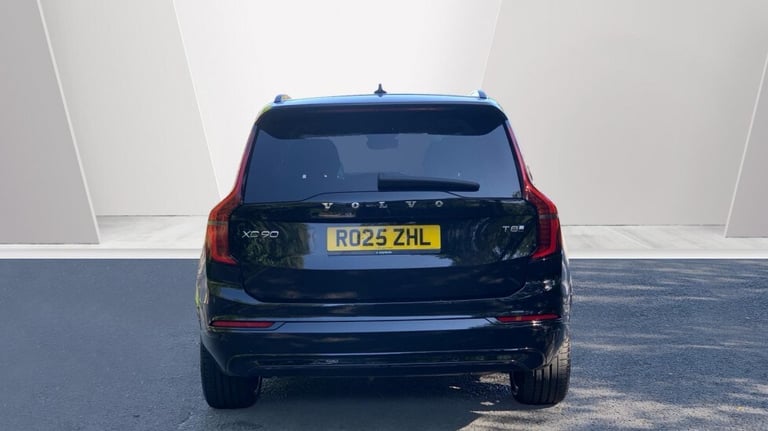 2025 Volvo XC90 Ultra, T8 AWD Plug-in hybrid, Electric/Petrol, Dark, 7 Seats Estate Petrol Parall...
