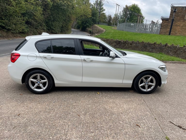 2015 BMW 1 Series 116d SE 5dr HATCHBACK Diesel Manual