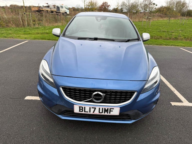 Volvo, V40, Hatchback, 2017, Semi-Auto, 1969 (cc), 5 doors