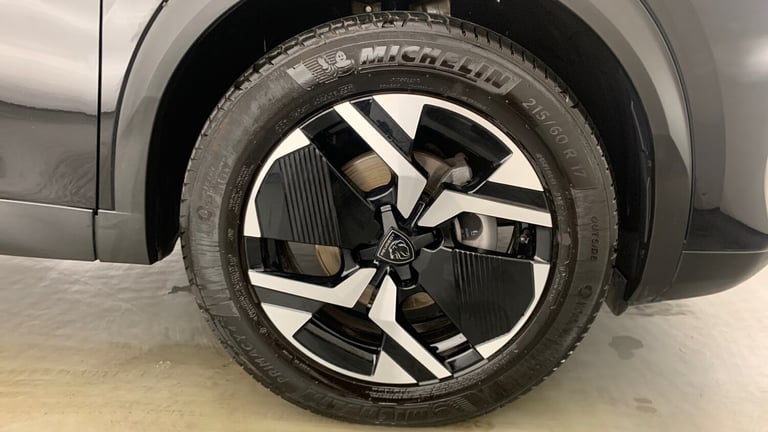 2024 Peugeot 2008 1.2 PureTech Allure SUV 5dr Petrol Manual Euro 6 (s/s) (130 ps) SUV Petrol Manual