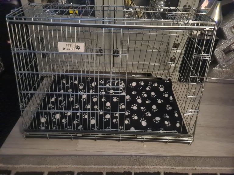 image for Dog cage/Crate 