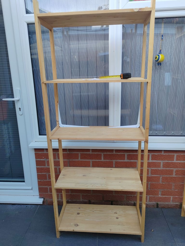 PINE SHELVING UNIT 