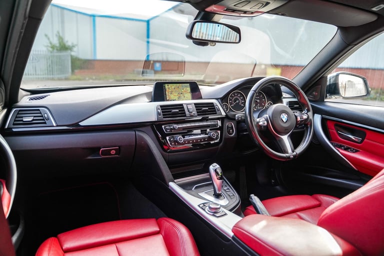  BMW 3 Series 2.0 318d M Sport Auto Euro 6 (s/s) 4dr Diesel Automatic
