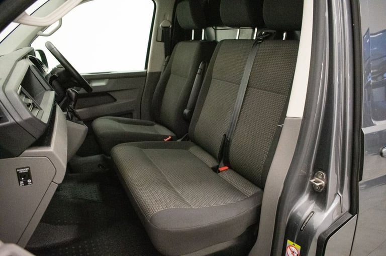 2021 21 VOLKSWAGEN TRANSPORTER 2.0 TDI T30 HIGHLINE PANEL VAN 5DR DIESEL DSG FWD