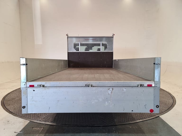 FORD TRANSIT 2.0 350 ECOBLUE LEADER L3 130 BHP LWB DROPSIDE DIESEL