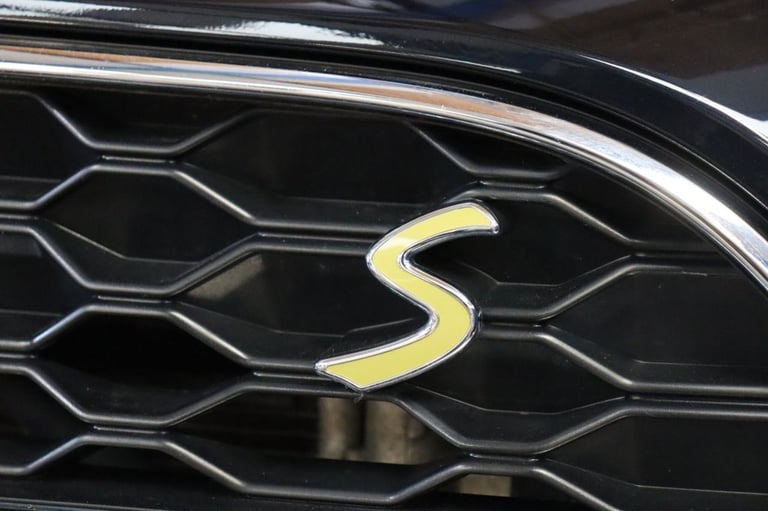 2022 MINI Countryman 1.5 10kWh Cooper SE Exclusive 5dr Auto ALL4 (PREMIUM PLUS PACK) HATCHBACK PE...