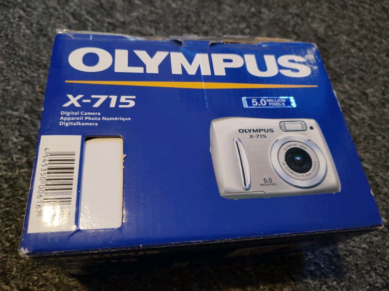 Olympus X-715 Digital Camera – 5MP, Fully Boxed, Excellent Condition