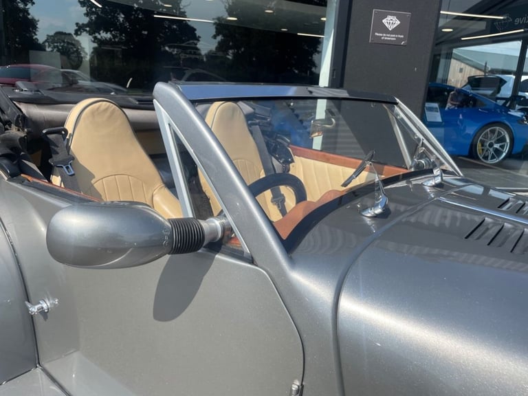 2003 52 MORGAN AERO 4.4 AERO 8 2-SEAT 2D 282 BHP
