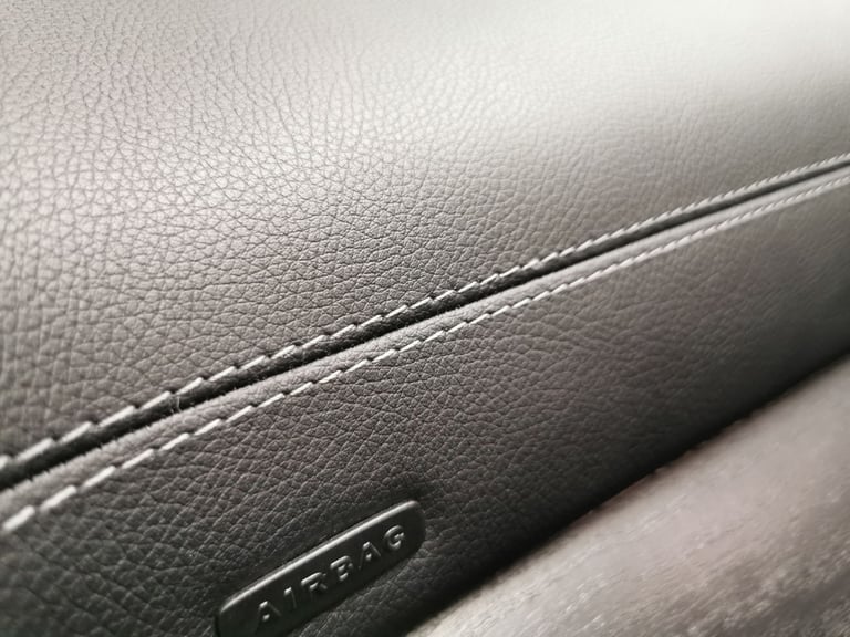 2018 Mercedes-Benz E Class 2.0 E220d AMG Line Cabriolet 2dr Diesel G-Tronic+ Euro 6 (s/s) (194 ps...