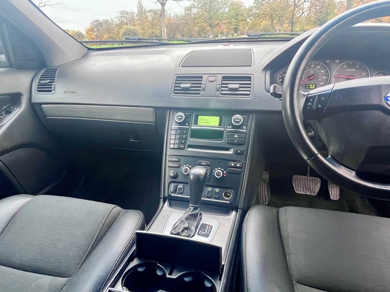 2010 Volvo XC90 2.4 D5 Active 5dr Geartronic Diesel