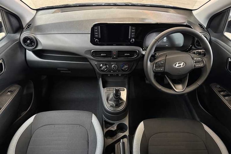 2025 Hyundai i10 1.0 Advance Hatchback 5dr Petrol Auto Euro 6 (s/s) (63 ps) Hatchback Petrol Auto...
