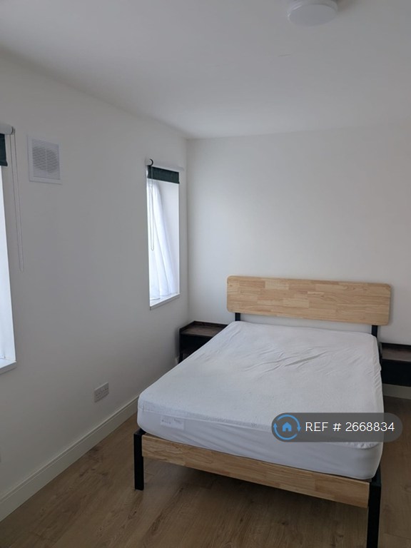 image for 1 bedroom in Wordsworth Road, Loughborough, LE11 (#2668834)