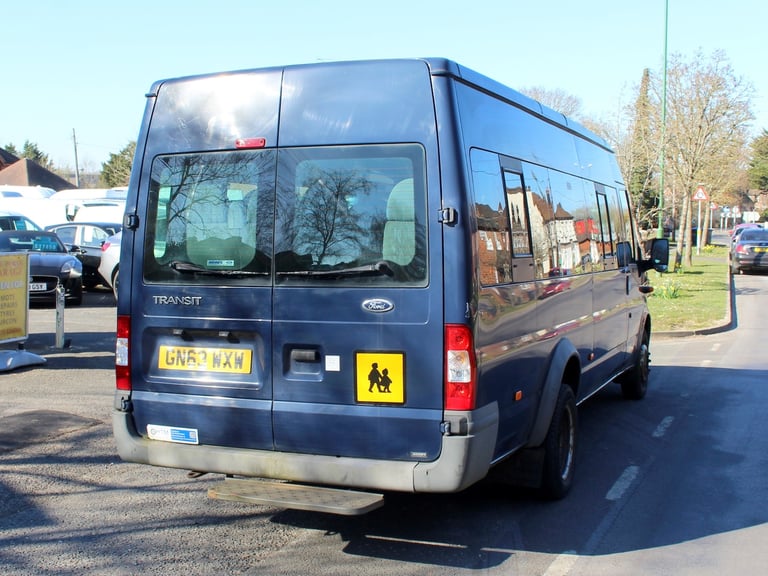 2013 Ford Transit 2.2 TDCi 430 HDT 17 Seat Minibus 5dr Diesel Manual RWD L4 H2