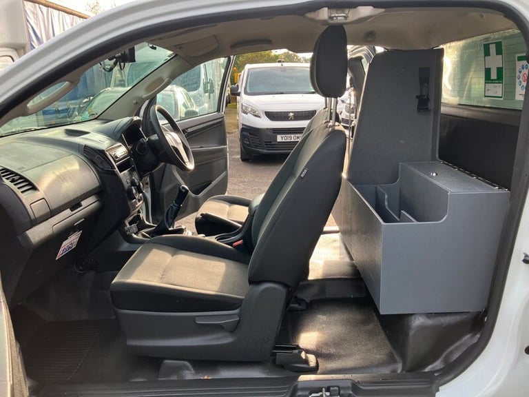 ISUZU RODEO 4X4 WITH AIRCON. 7,950+VAT
